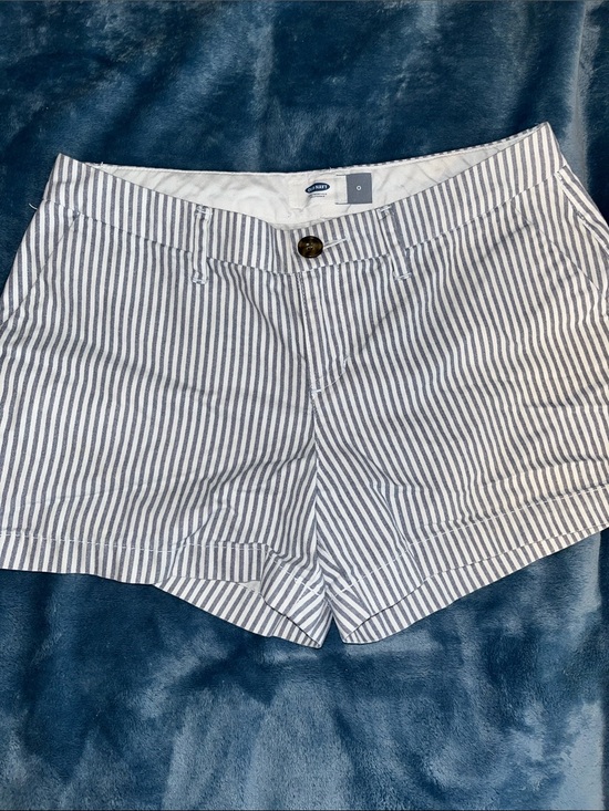 Old Navy Pants - Old Navy Striped Women’s Shorts - Blue and White